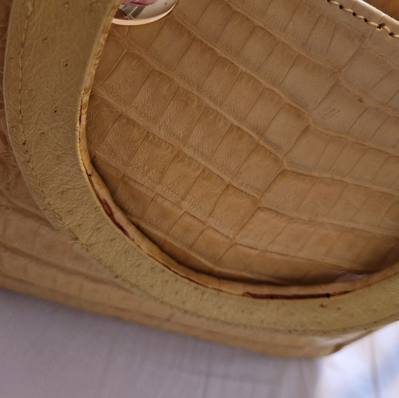 Yellow genuine leather bag - Picture 2 of 4